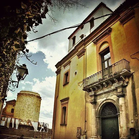 Casa Del Borgo-san Mauro 3*